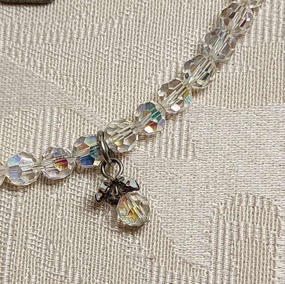 Vintage Signed DB Aurora Borealis Silver Choker Necklace with Teardrop Pendant - Picture 3 of 12